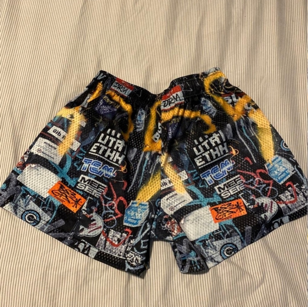 Inaka Power Shorts Graffiti